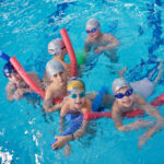 In den Ferien werden im Titania Crash-Schwimmkurse für Kinder (ab 5 Jahren) zum Schwimmen lernen angeboten.